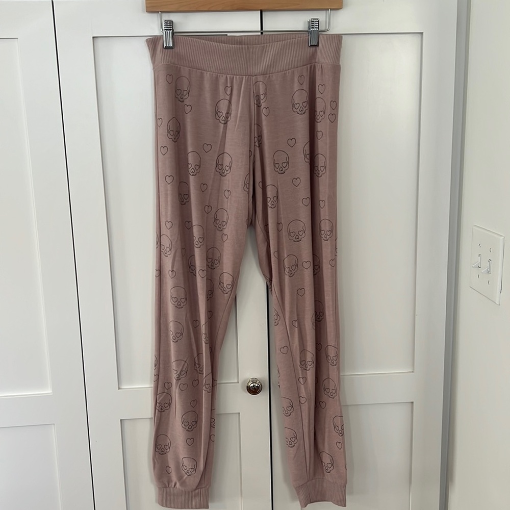 Pink skull joggers